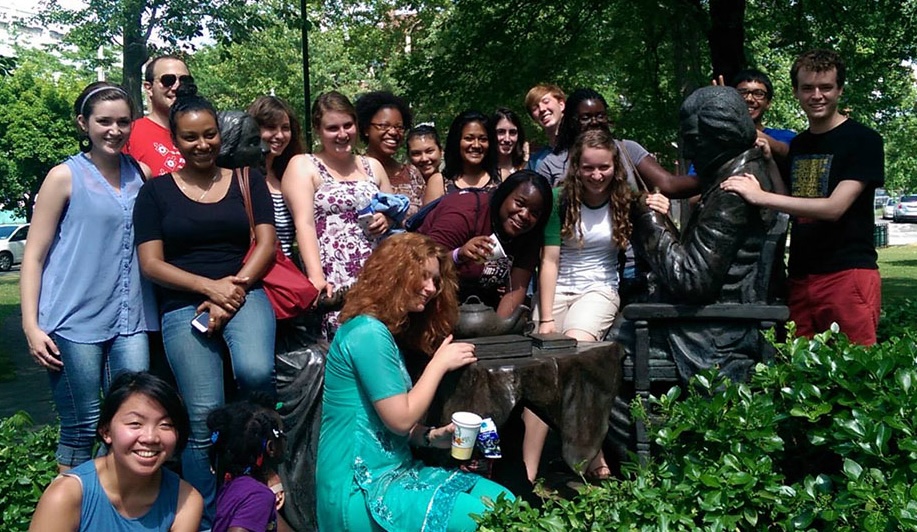 Rochester Students from the Center for Community Engagement